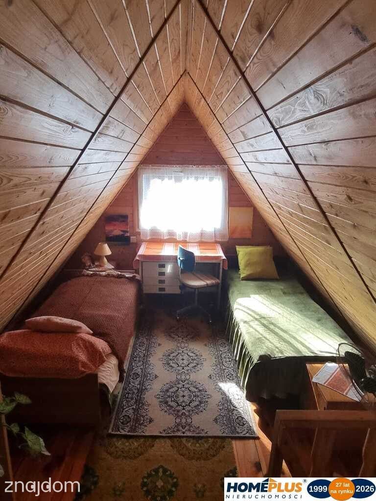 Domek letniskowy w lesie blisko rzeki i Zegrza. - zdjęcie 9