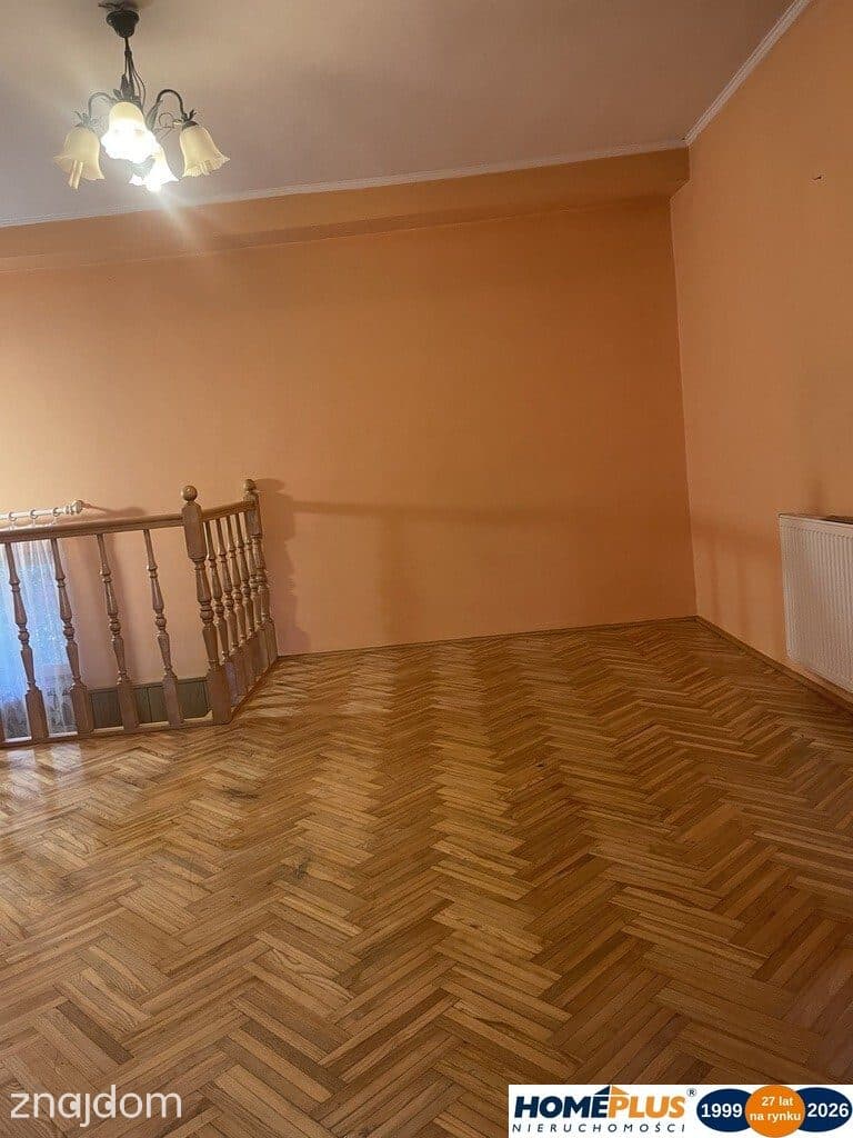 Przestronny dom 300 m², 9 pokoi, działka 800 m² - zdjęcie 5
