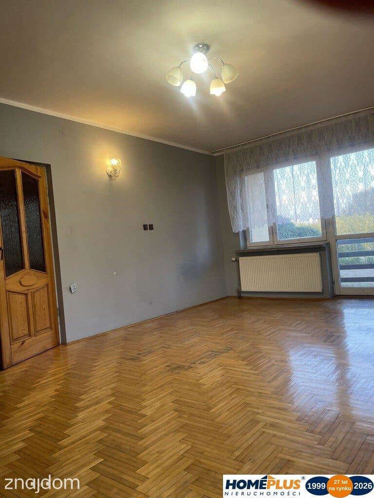 Przestronny dom 300 m², 9 pokoi, działka 800 m² - zdjęcie 13