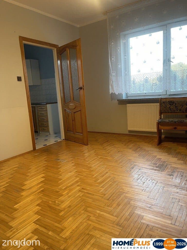 Przestronny dom 300 m², 9 pokoi, działka 800 m² - zdjęcie 16