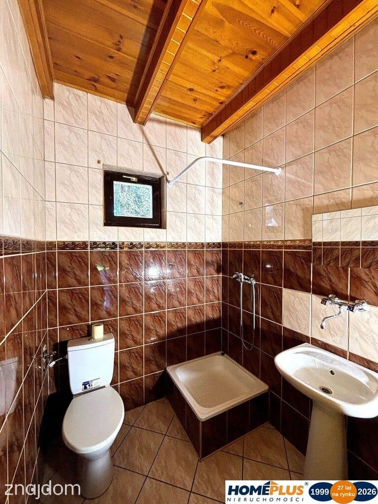 Przytulny murowany dom w lesie z dużą działką - zdjęcie 9