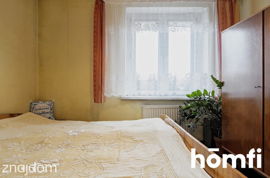 Dom bliźniaczy z dużą działką pod firmę - zdjęcie 15