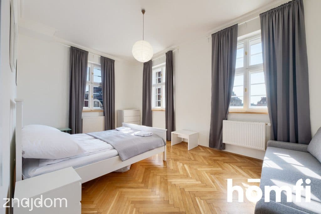 Przestronny apartament, 3 pok., 87m2 w samym Rynku - zdjęcie 3