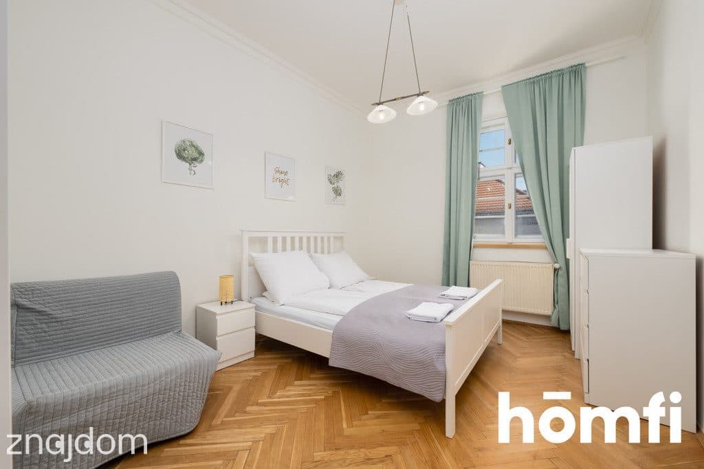 Przestronny apartament, 3 pok., 87m2 w samym Rynku - zdjęcie 4