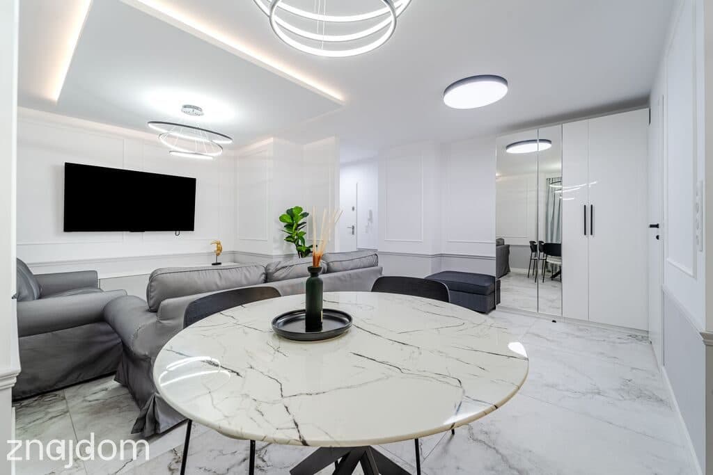 Apartament w Śródmieściu - zdjęcie 4