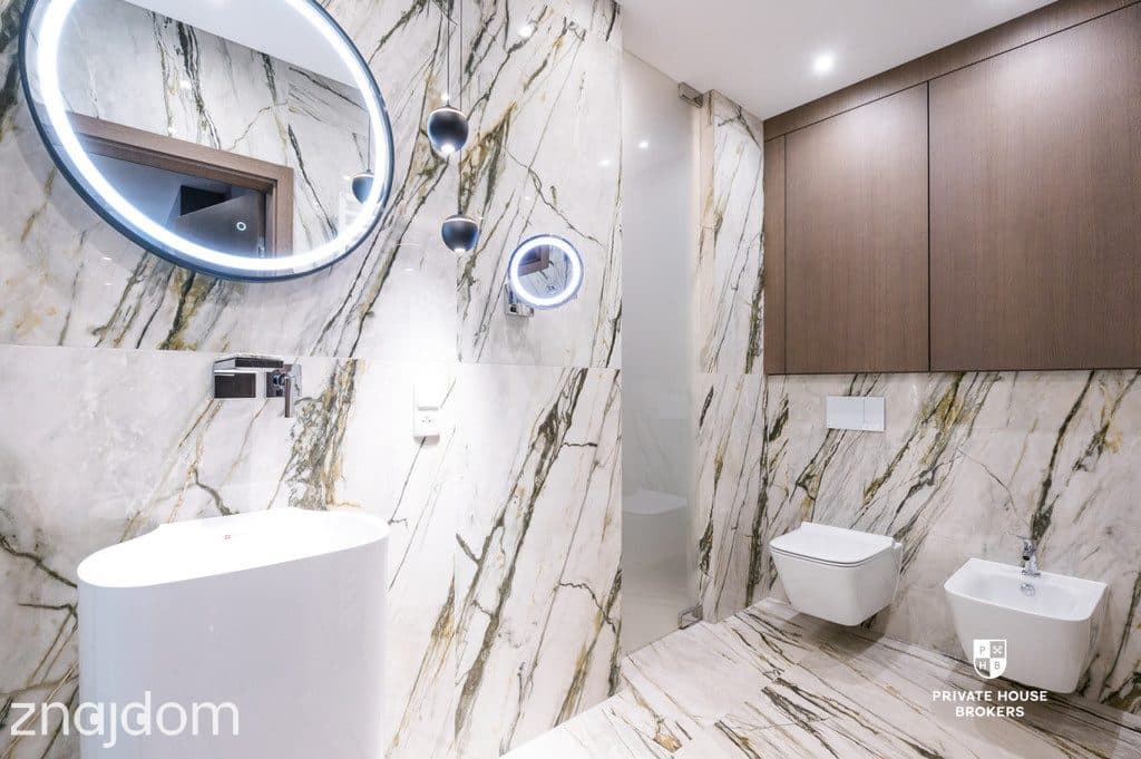 Dwupoziomowy, wykończony apartament z tarasem - zdjęcie 12