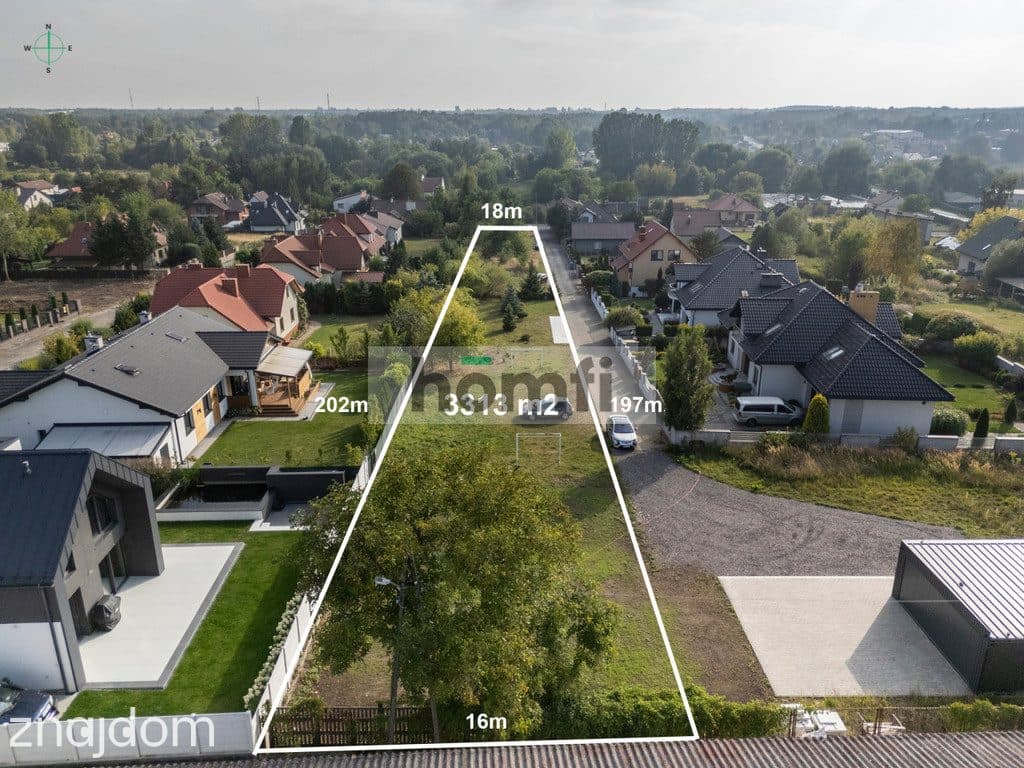 Długa działka pod zabudowę jednorodzinną - zdjęcie 2