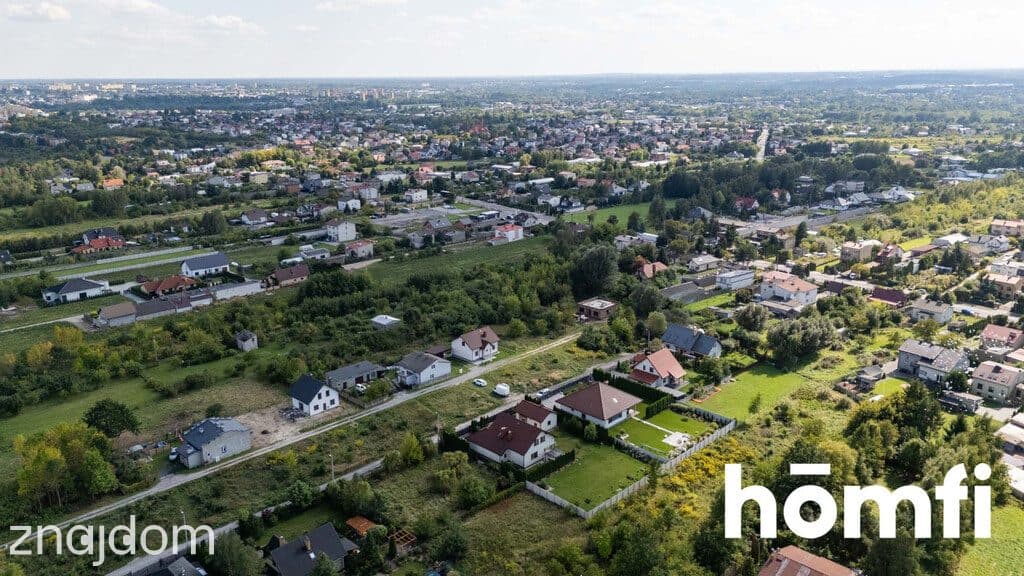 Wygodna działka z mediami, pod budowę domu - zdjęcie 13