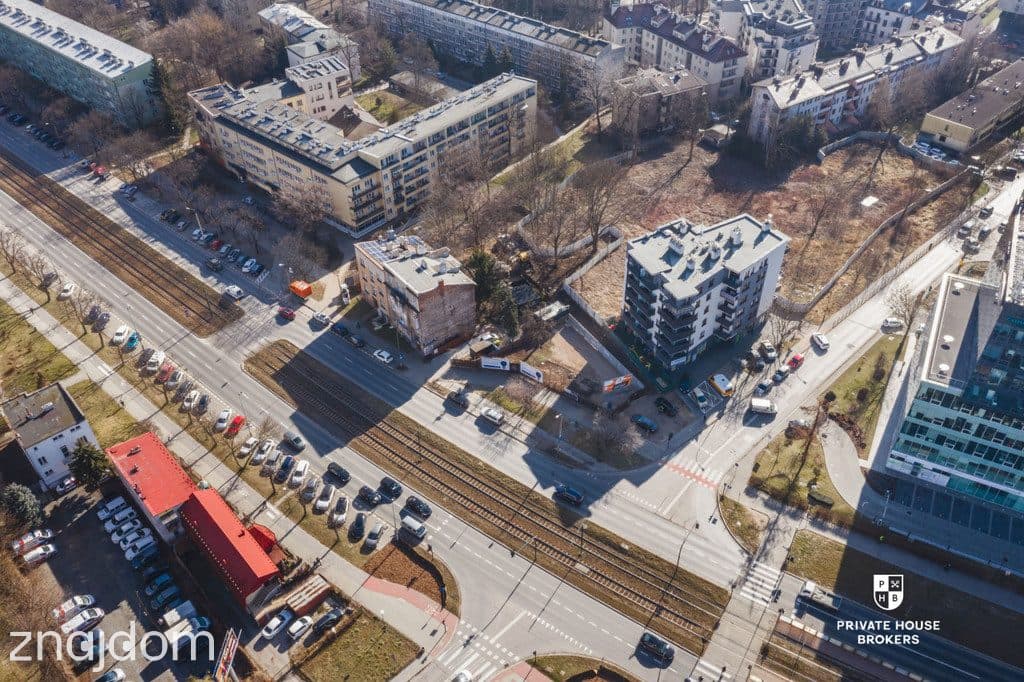 Atrakcyjna lokalizacyjnie działka, 342m2 - zdjęcie 5