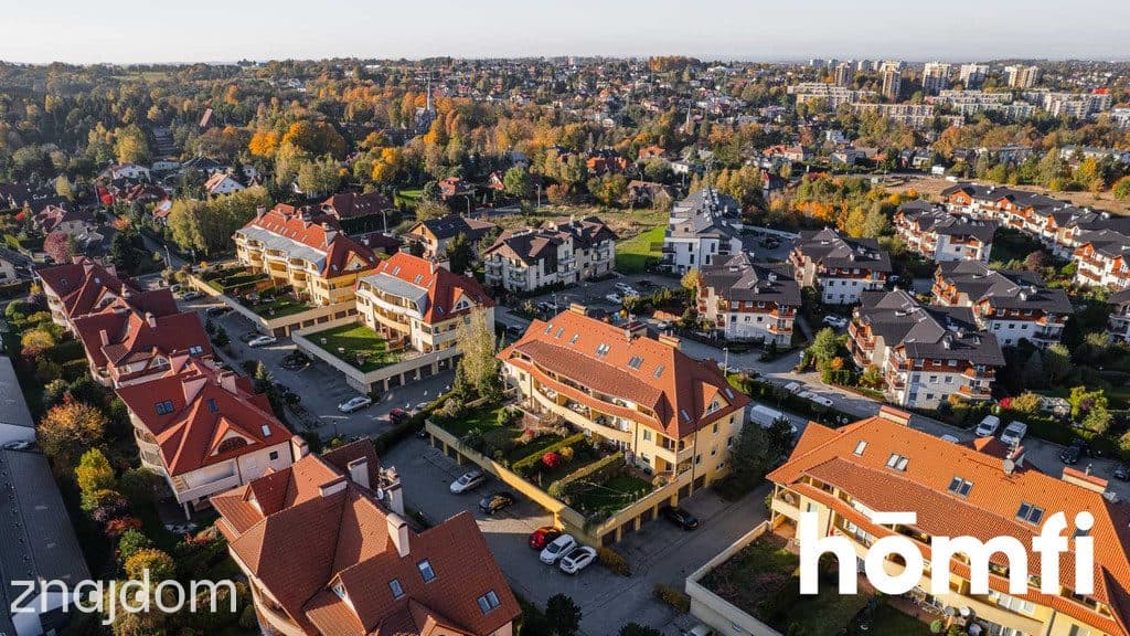 Dwupoziomowe mieszkanie na os. Cztery Pory Roku - zdjęcie 18