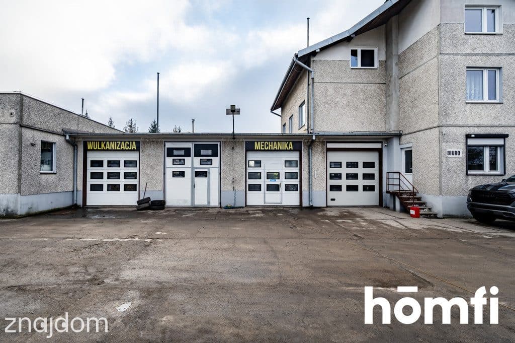 Dom z warsztatem 490 m² przy A1 i Trasie Górnej - zdjęcie 8