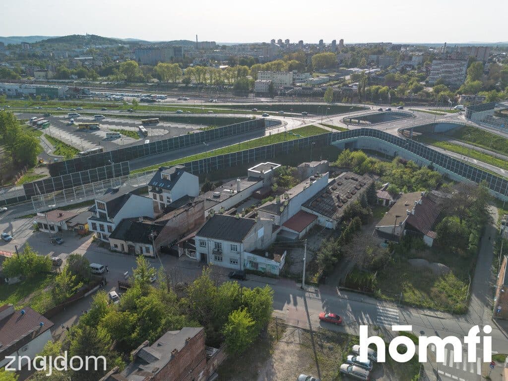 Dom z potencjałem inwestycyjnym, blisko dworca - zdjęcie 7