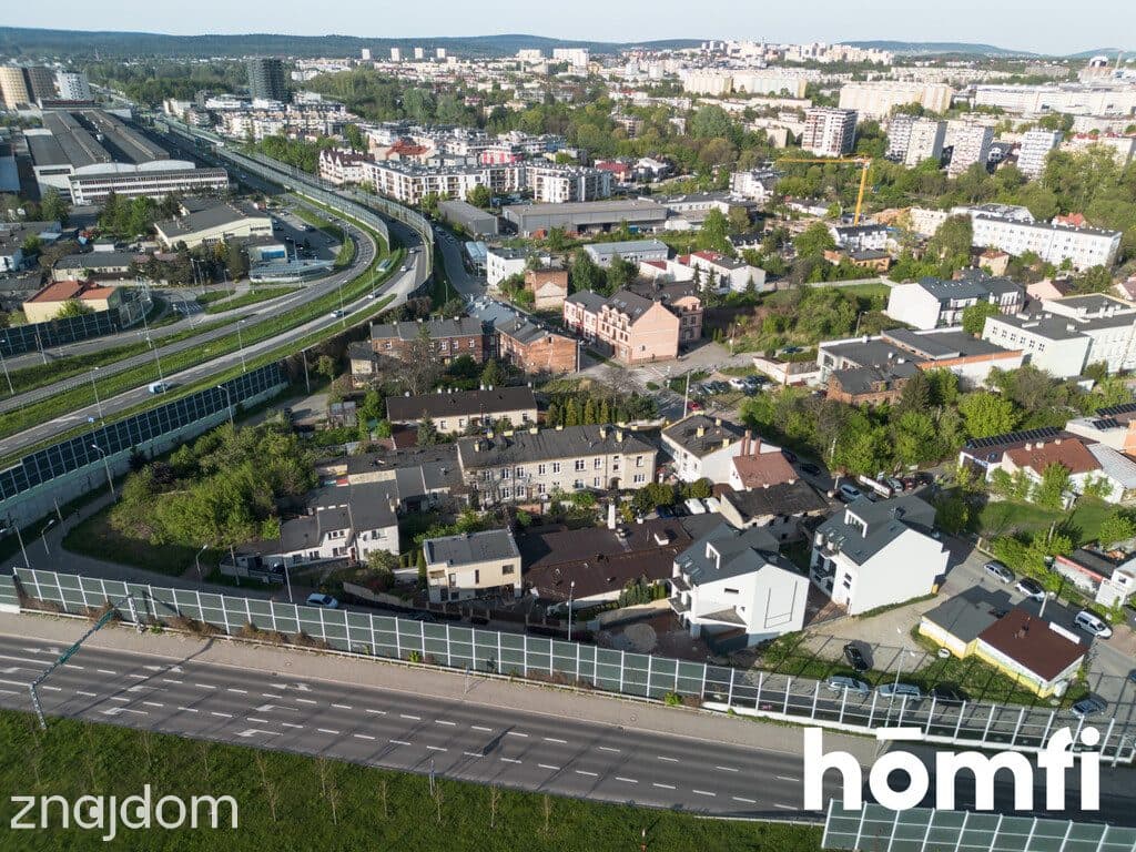 Dom z potencjałem inwestycyjnym, blisko dworca - zdjęcie 13