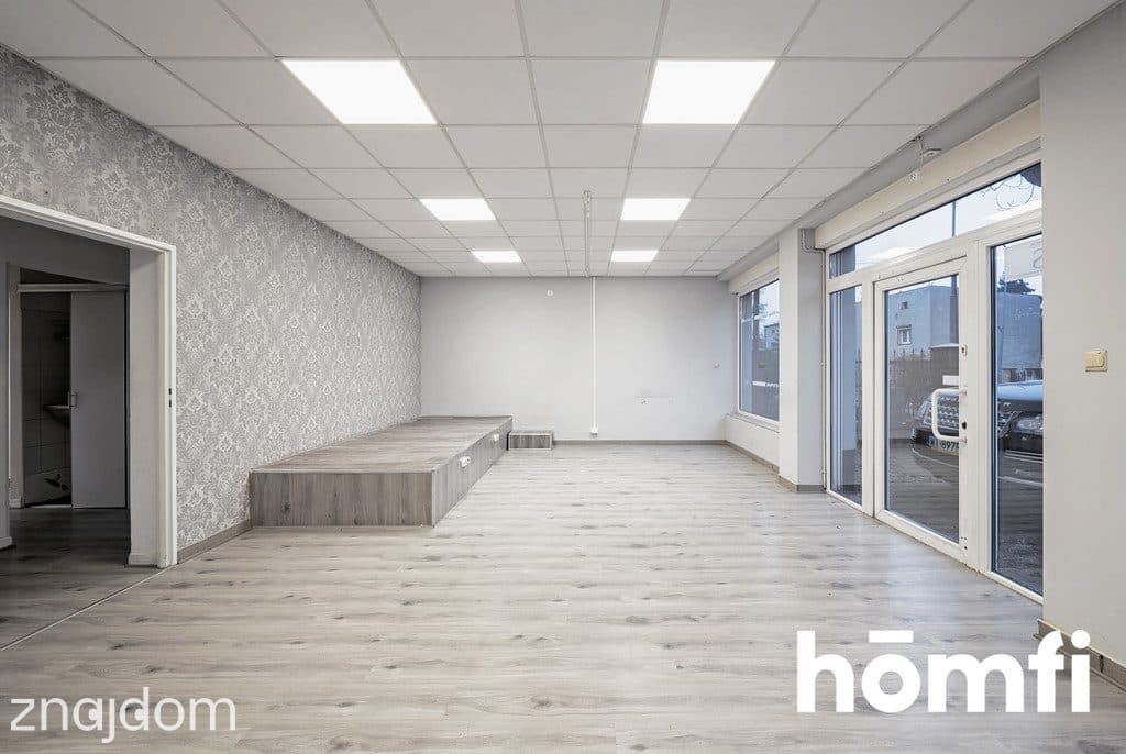 Nowoczesny lokal usługowy 70 m² w Luboniu - zdjęcie 4