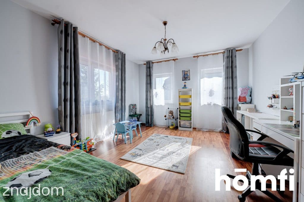 Elegancki, klasyczny dom w Radomiu - zdjęcie 12