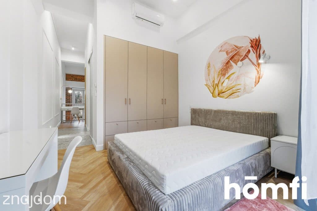 Unikatowy apartament przy Rynku - zdjęcie 11