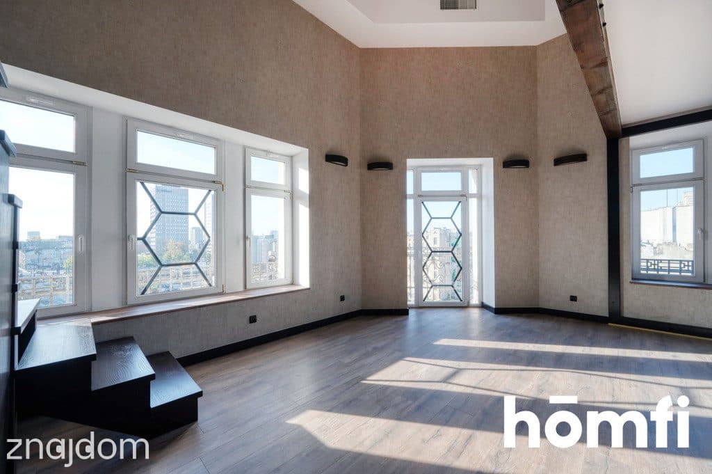 Apartament z antresolą i niepowtarzalnym widokiem - zdjęcie 2