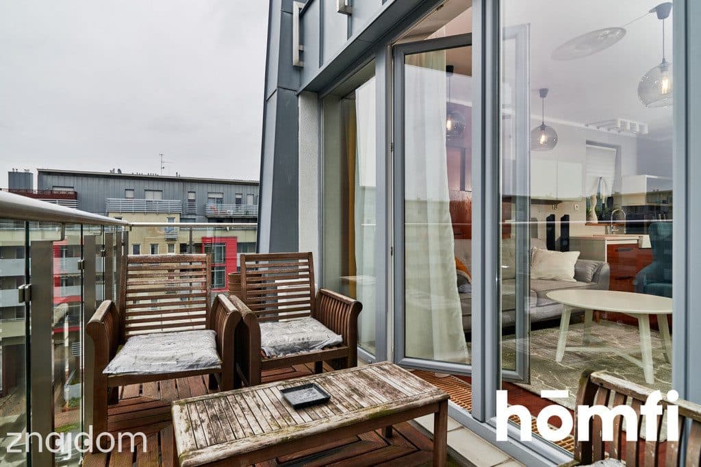 3-pokojowy apartament na Starym Mieście 63m2 - zdjęcie 13