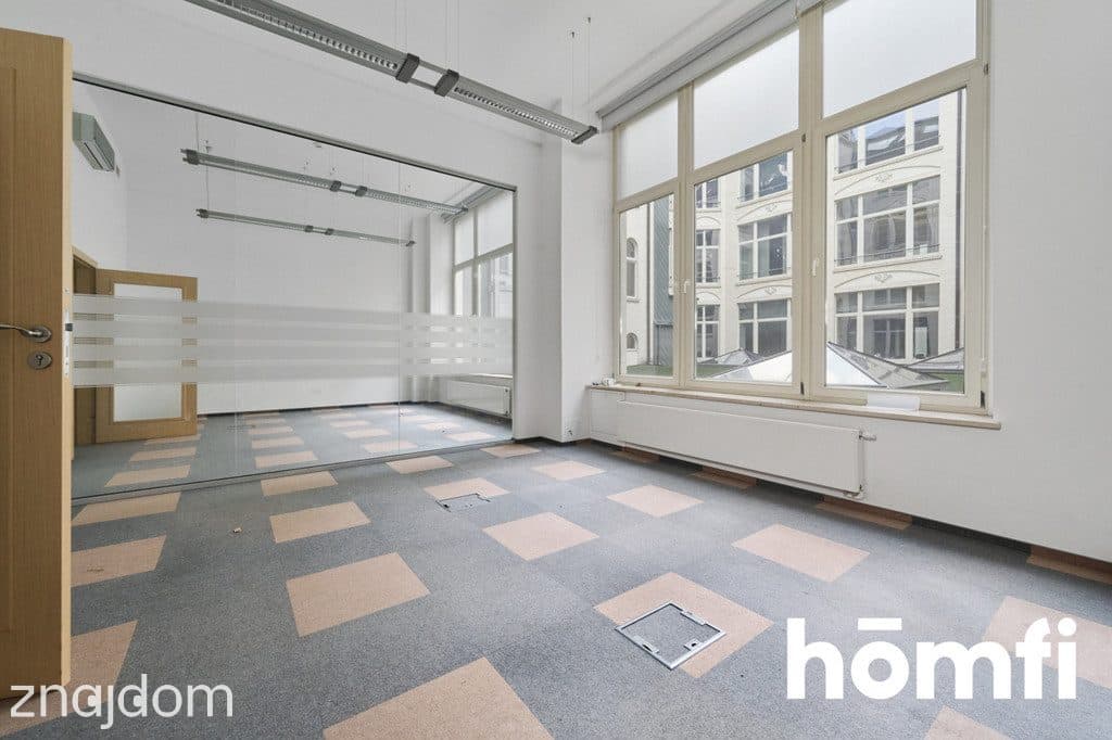 Na wynajem przestronny lokal 260 m2 Rynek 1 piętro - zdjęcie 2