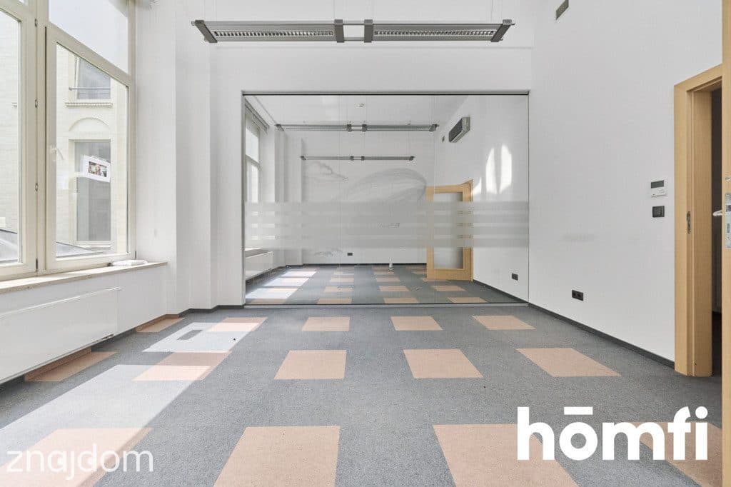 Na wynajem przestronny lokal 260 m2 Rynek 1 piętro - zdjęcie 12