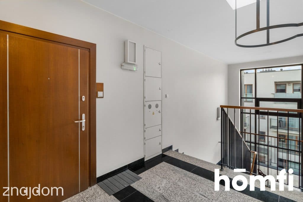 Przestronny apartament na ostatnim piętrze! - zdjęcie 13