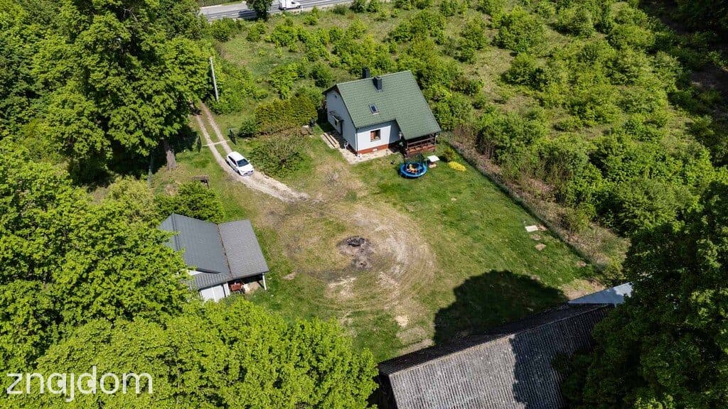 Dom z gospodarstwem przy zalewie w Siczkach - zdjęcie 17