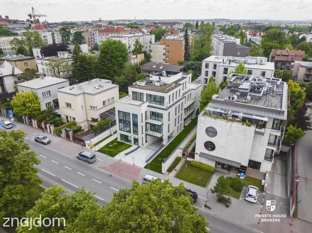 4 pokojowy apartament z ogrodem - Focha 31