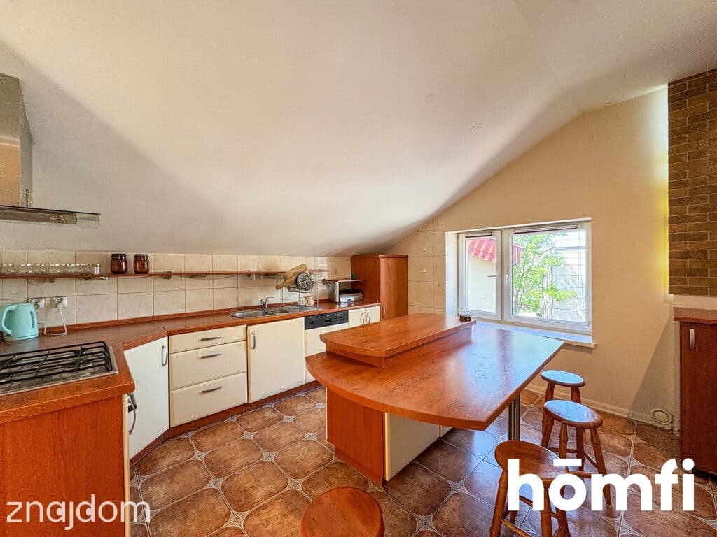 Mieszkanie na wynajem/Apartment for rent
