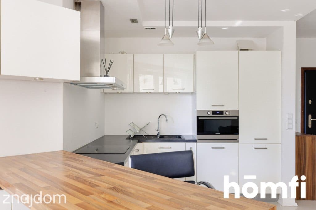 Apartament tuż przy stacji Metro Dworzec Gdański - zdjęcie 5