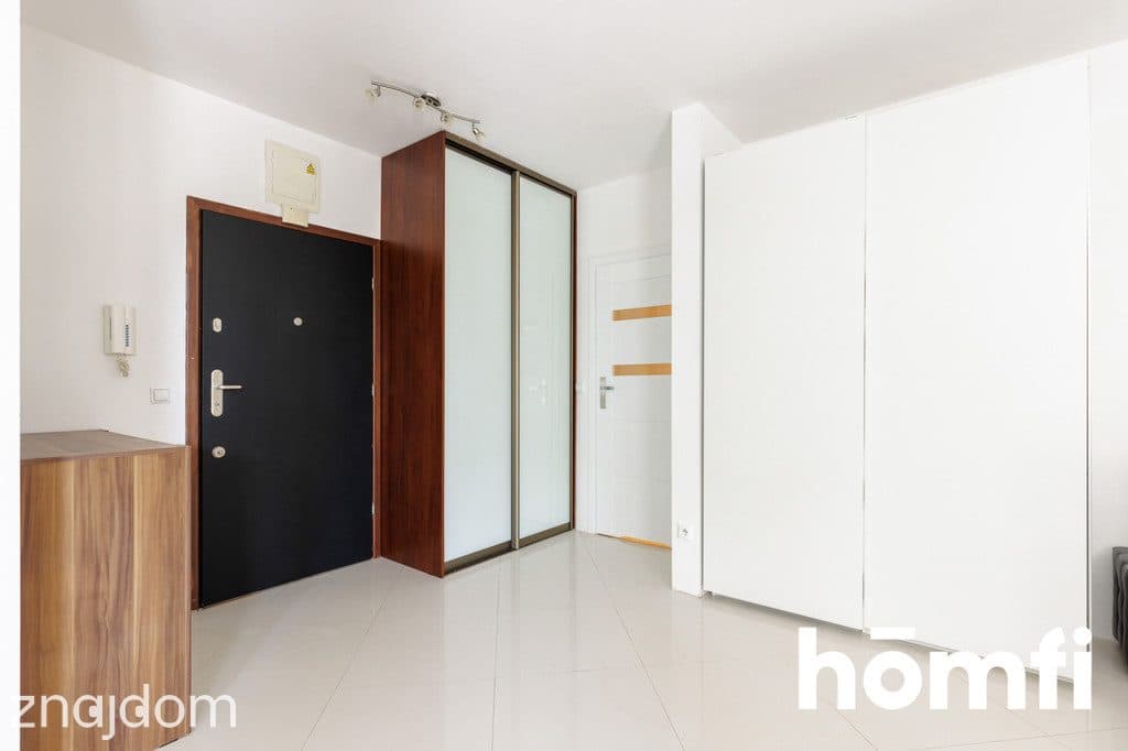 Apartament tuż przy stacji Metro Dworzec Gdański - zdjęcie 8