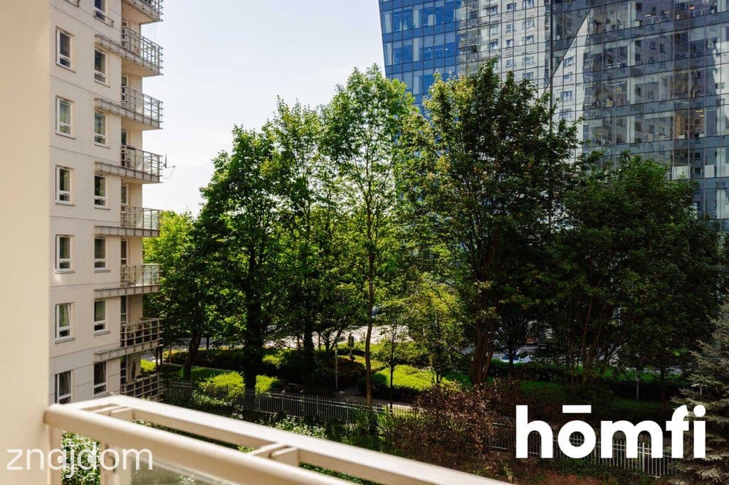 Apartament tuż przy stacji Metro Dworzec Gdański - zdjęcie 11