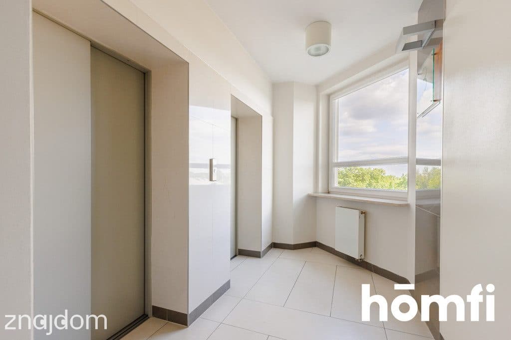 Apartament tuż przy stacji Metro Dworzec Gdański - zdjęcie 12