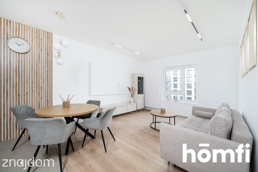 Wynajem 2 pokoje Łódź centrum | loggia | 43 m² - zdjęcie 2