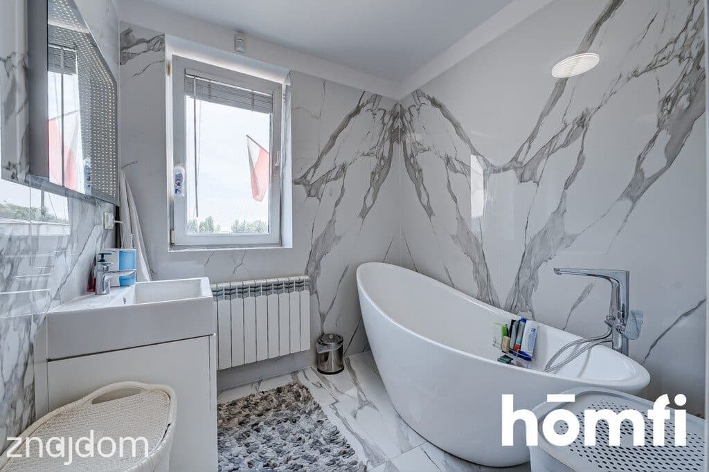 Duży dom we Wsoli koło Radomia - zdjęcie 3