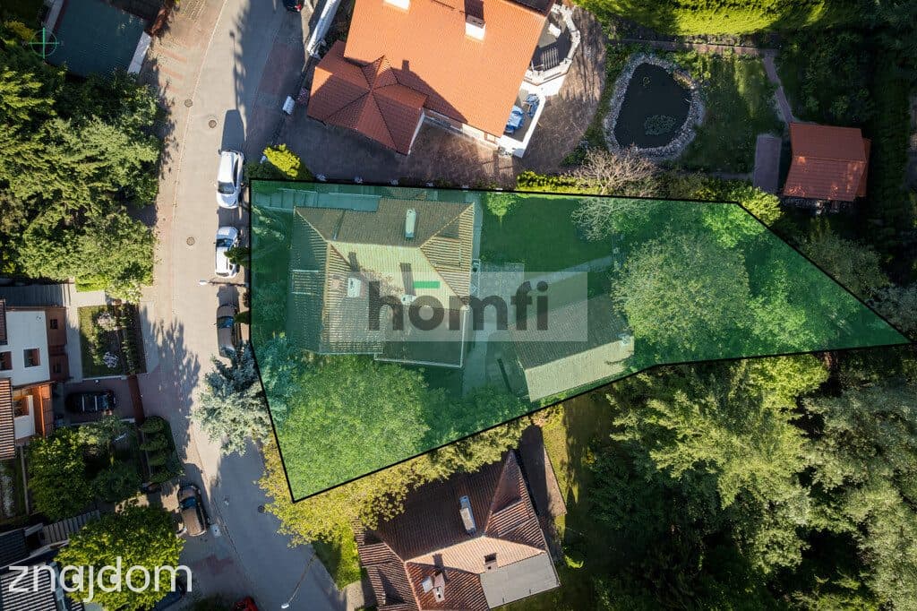 Rodzinny dom z potencjałem inwestycyjnym - zdjęcie 20