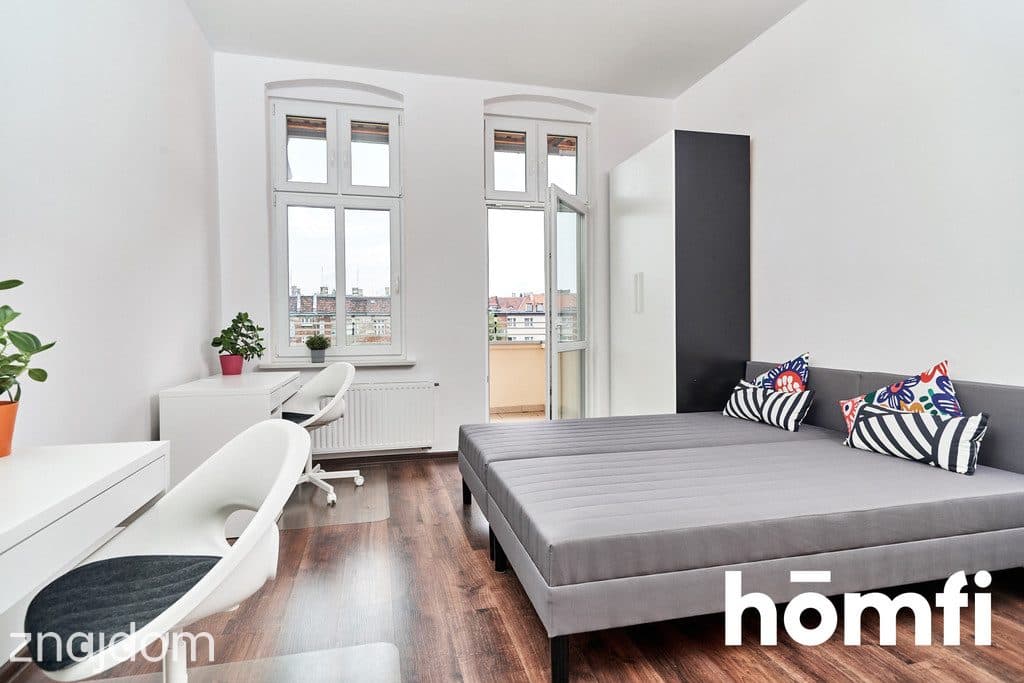Przestronne 115 m² w sercu miasta - kamienica