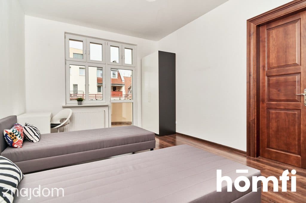 Przestronne 115 m² w sercu miasta - kamienica - zdjęcie 5