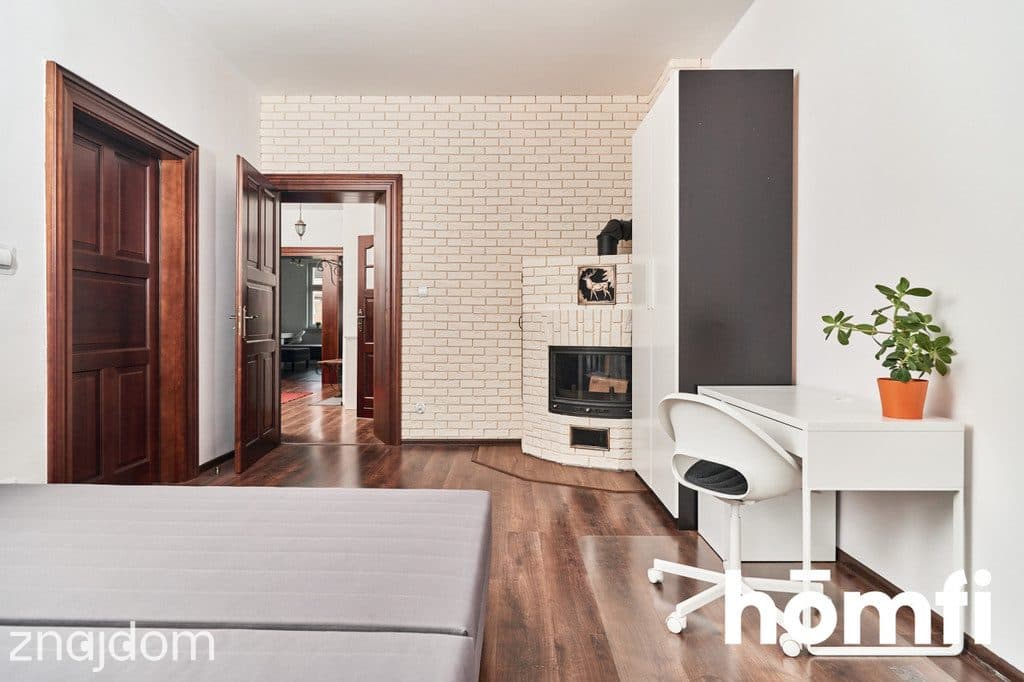 Przestronne 115 m² w sercu miasta - kamienica - zdjęcie 16