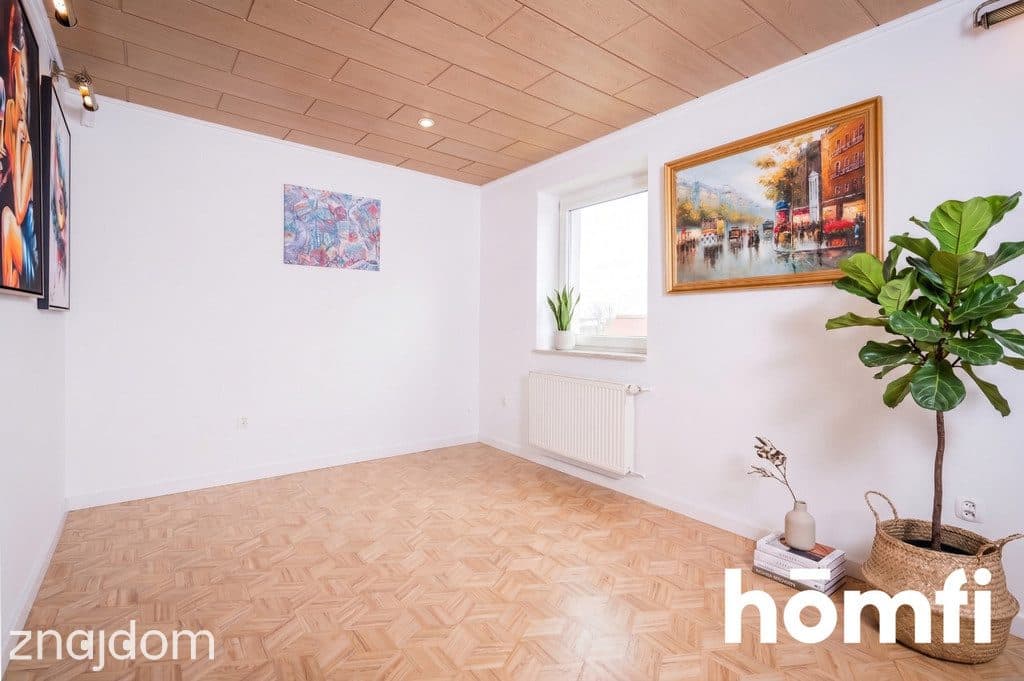 Penthouse z fotowoltaika i szklanym sufitem - zdjęcie 5