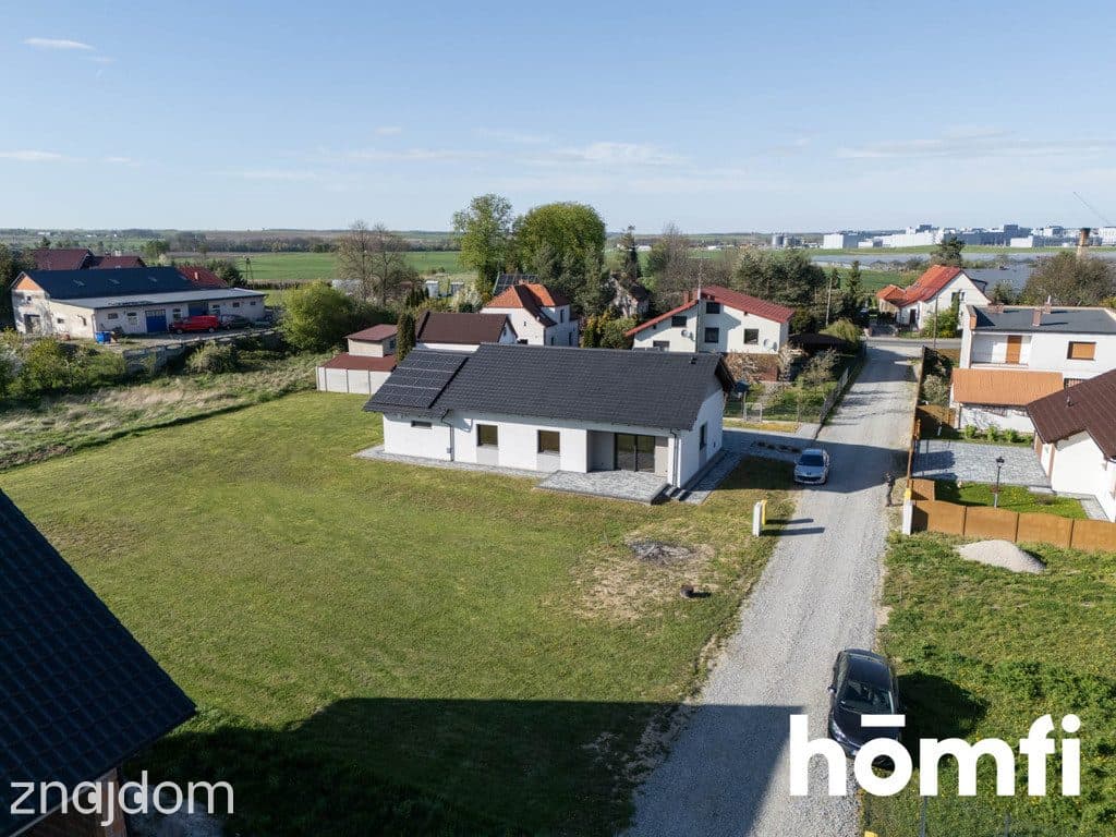 NOWY DOM PARTEROWY Z OGRODEM I GARAŻEM - zdjęcie 3
