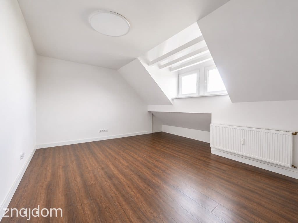 Mieszkanie z antresolą po remoncie | 44 m² | - zdjęcie 8