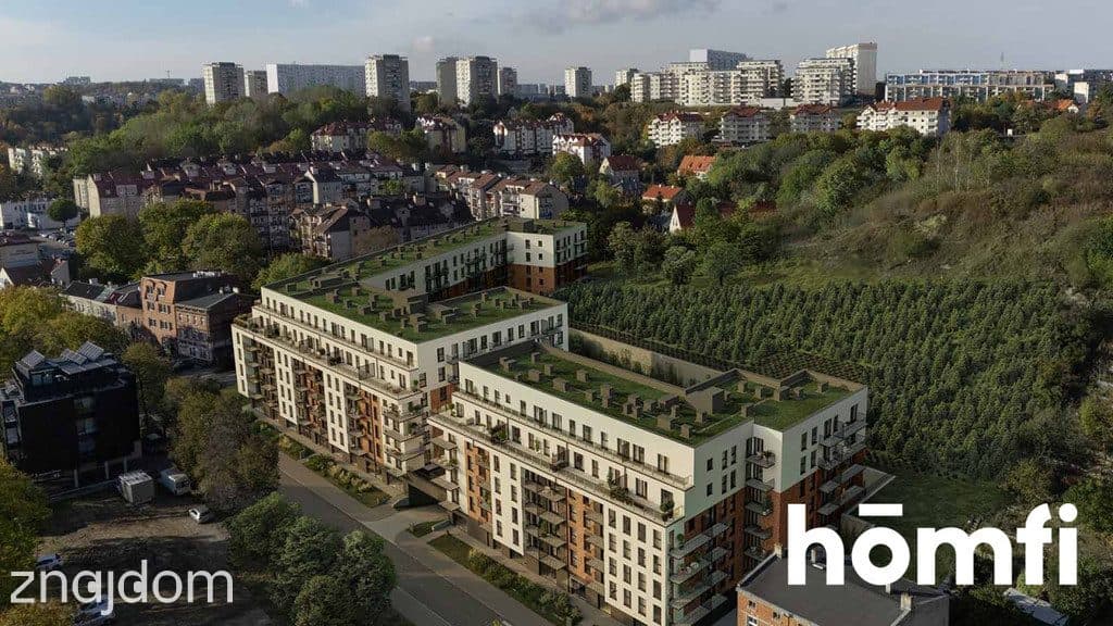 4pok. mieszkanie z balkonem, 2 km od centrum - zdjęcie 2