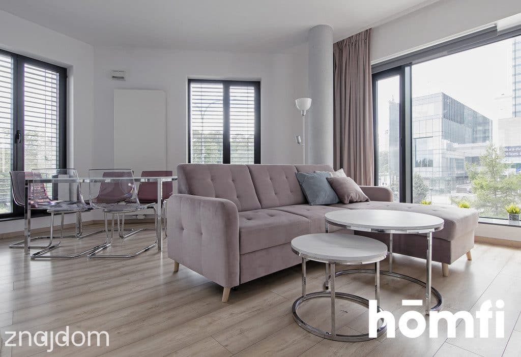 Prestiż w Sercu Poznania Klimatyzowany Apartament - zdjęcie 2