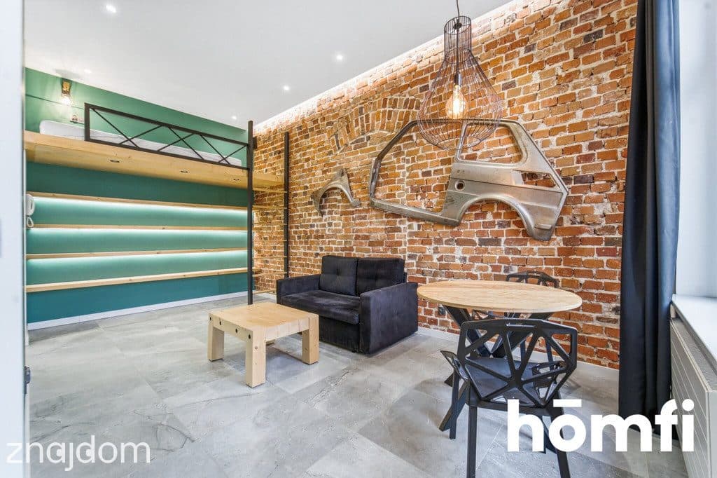 Unikalna kawalerka w stylu loft z antresolą - zdjęcie 2