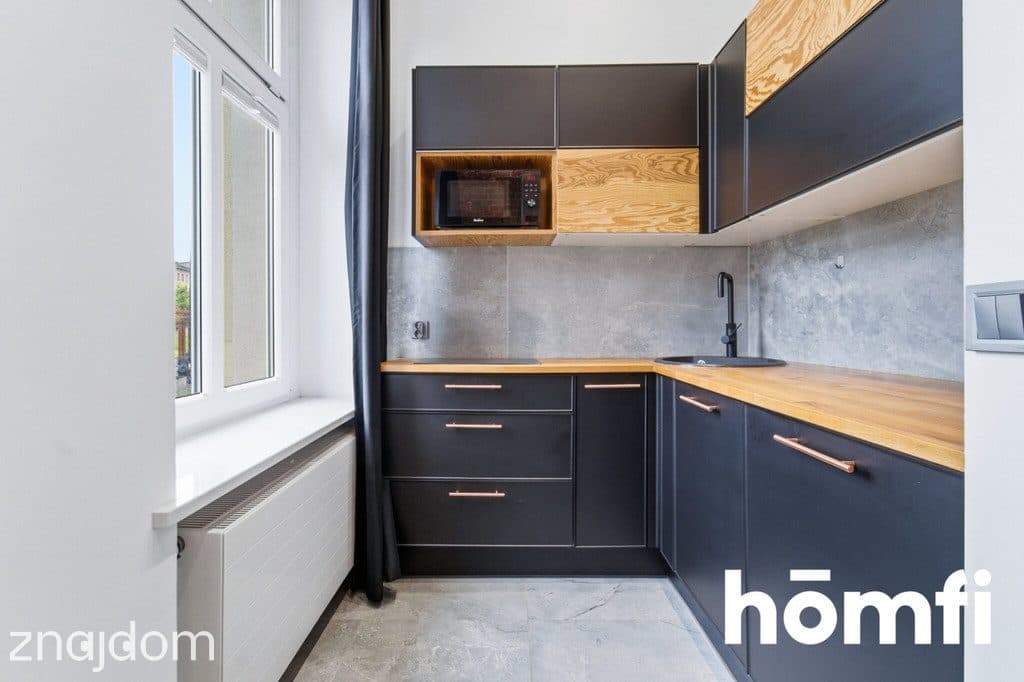 Unikalna kawalerka w stylu loft z antresolą - zdjęcie 5