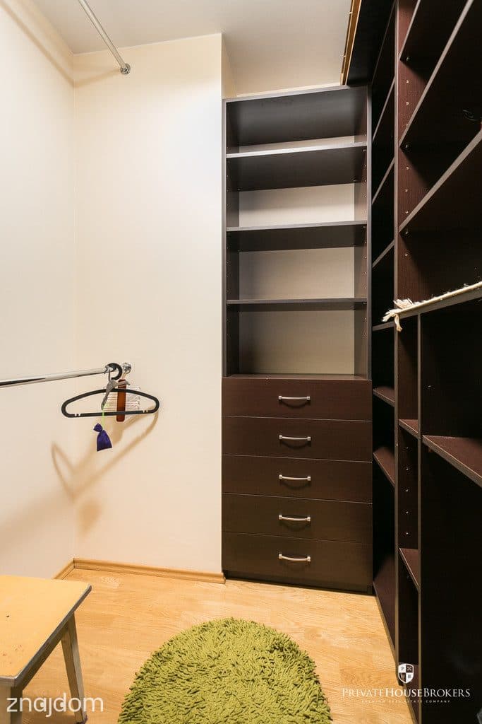 Reduta 9, 58m²: przestronne 2 pokoje z garderobą - zdjęcie 11