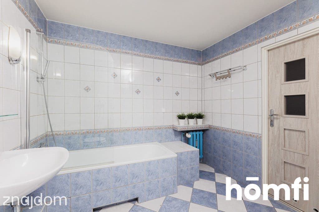 Rozkładowe 62 m2, 3 pok. w centrum miasta - zdjęcie 9