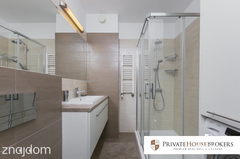 Komfortowy i przestronny apartament - zdjęcie 11
