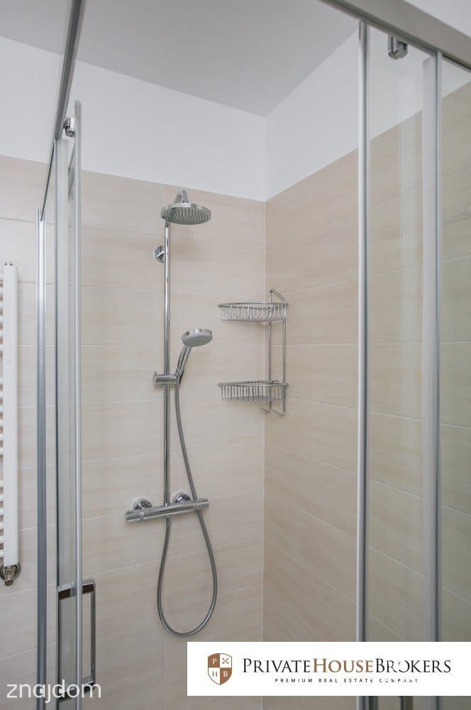 Komfortowy i przestronny apartament - zdjęcie 12