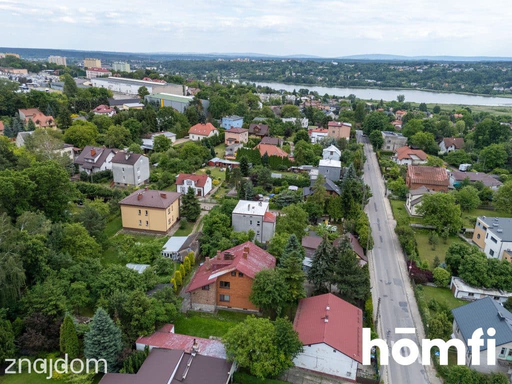 Dom z ogromnym potencjałem – 220 m² - 8 pokoi - zdjęcie 19